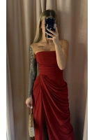 Cyra red Cyra red