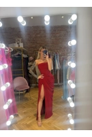 Cyra red Cyra red