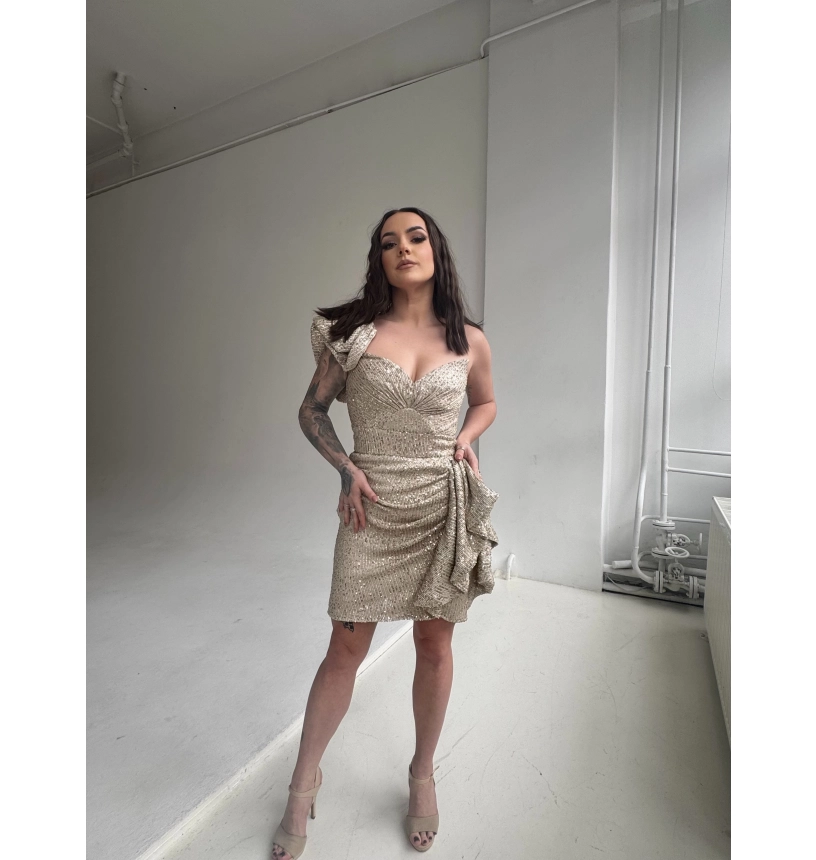 Diame beżowa Diame beżowa